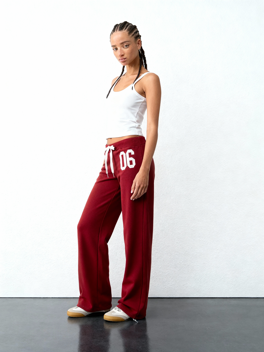 "06" red pants｜SOWO