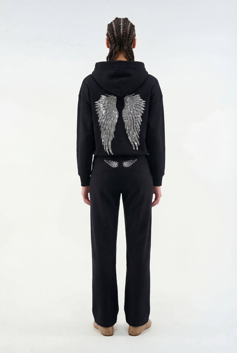 "WINGS" jogging noir｜SOWO